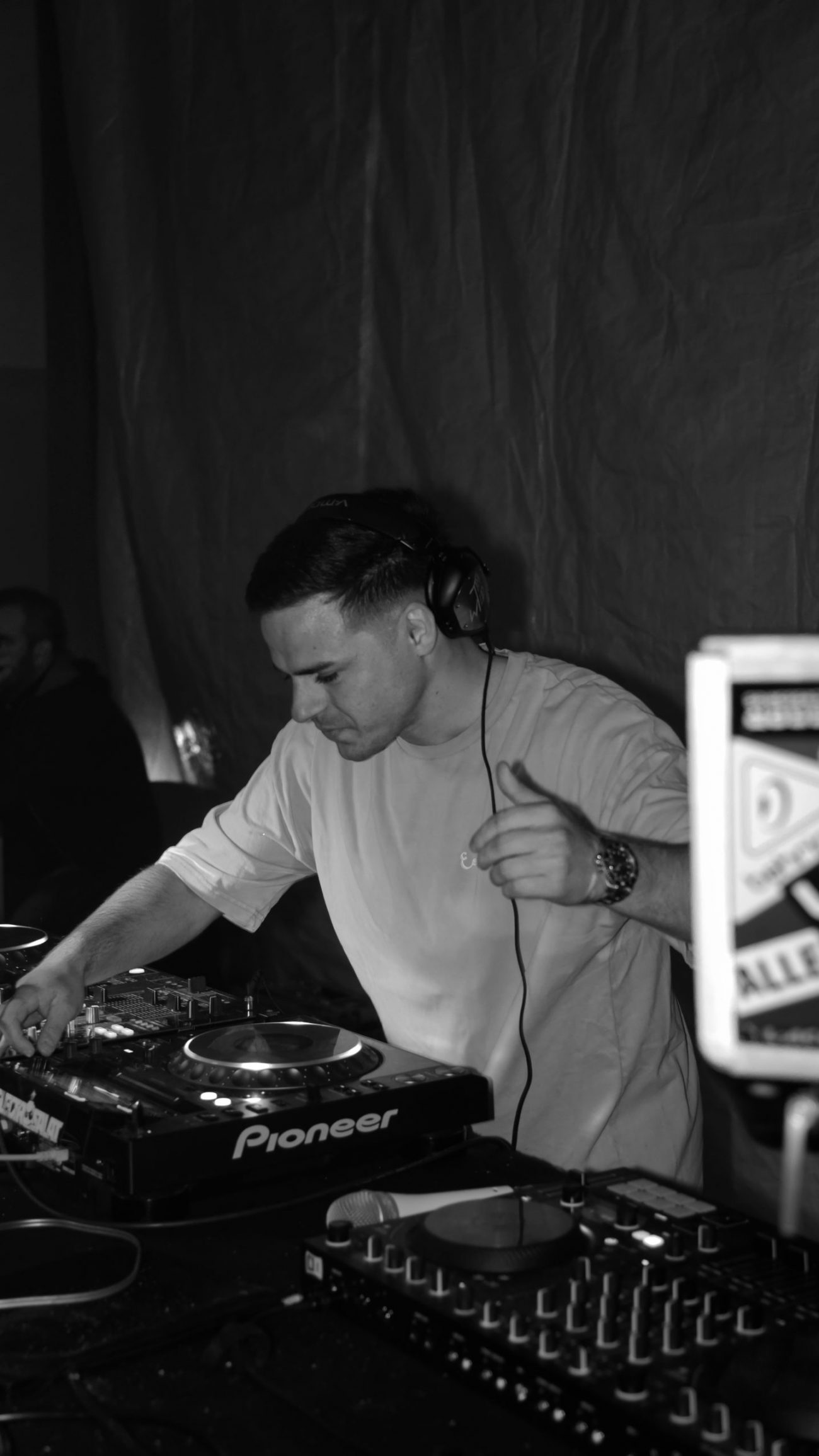 DSC08586_SW